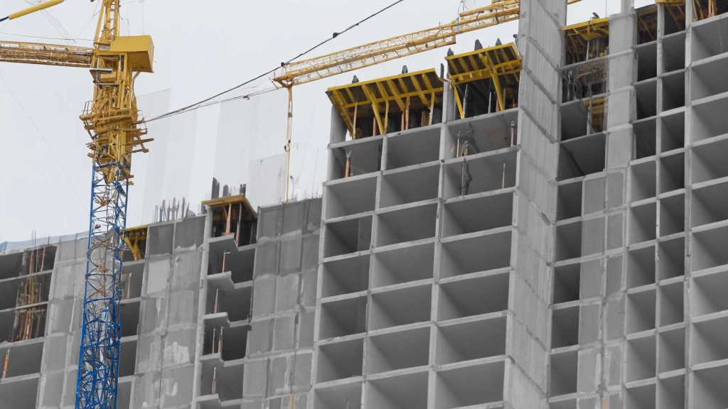 Things to be consider when buying house and lot Qualify of Construction