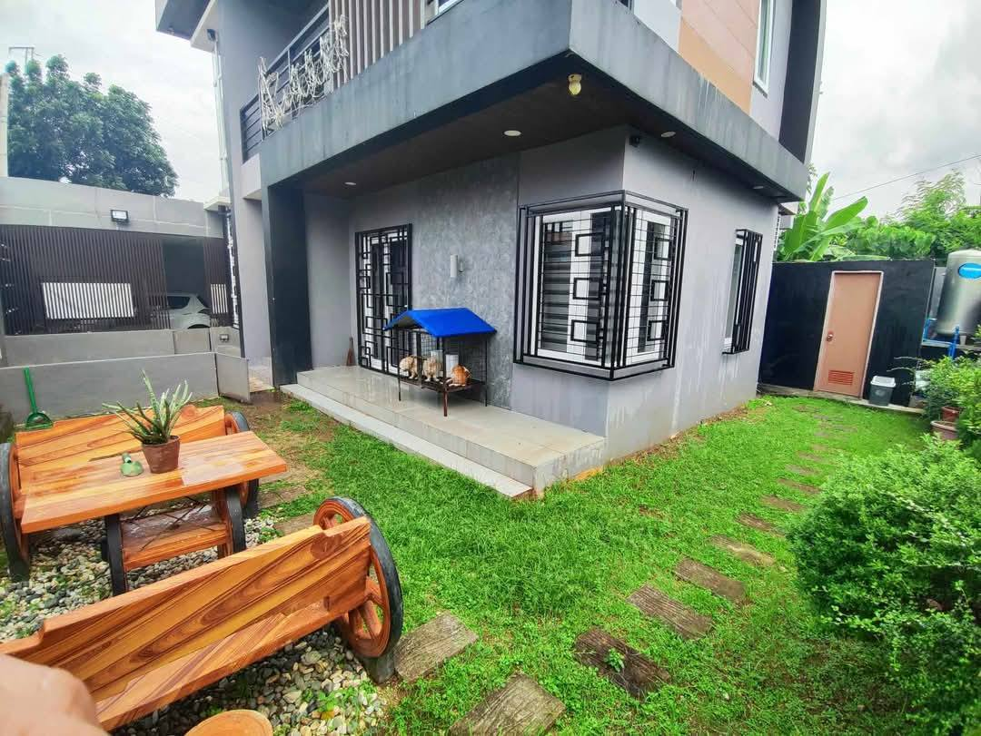 House and lot for sale in Tanza Cavite, furnished home Cavite, Fully furnished house with walk-in closet in Cavite