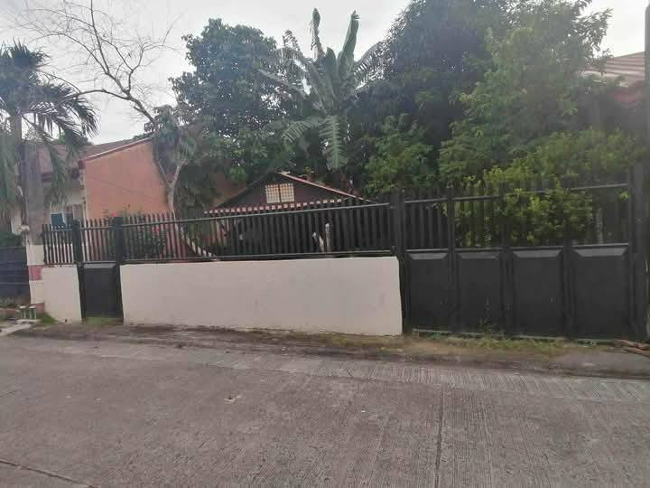 Affordable lot for sale in Imus Cavite with clean title, Fenced and gated lot for sale in Imus