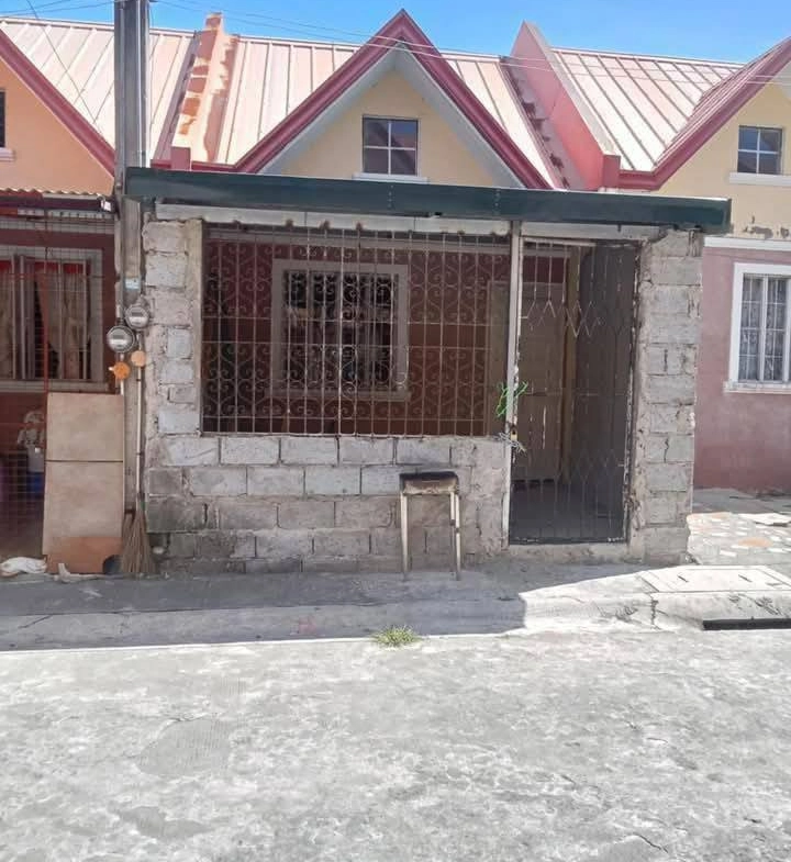 House along main road in Trece Martires Cavite, Affordable house with business potential in Cavite