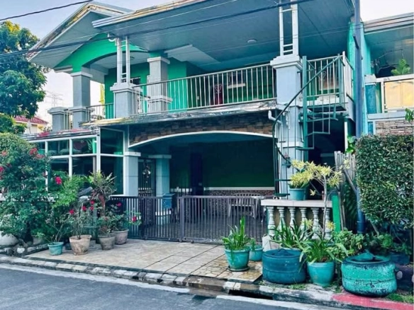 House and lot near SM Pala Pala and DLSU Dasmariñas